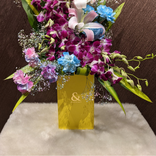 Extravaganza Flower Arrangement